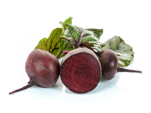 Barbabietola rossa cruda bio (foto)